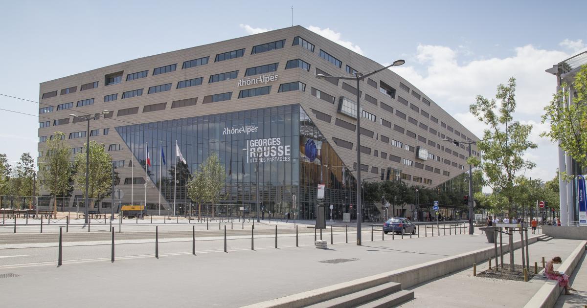 h-tel-de-r-gion-auvergne-rh-ne-alpes-lyon-confluence